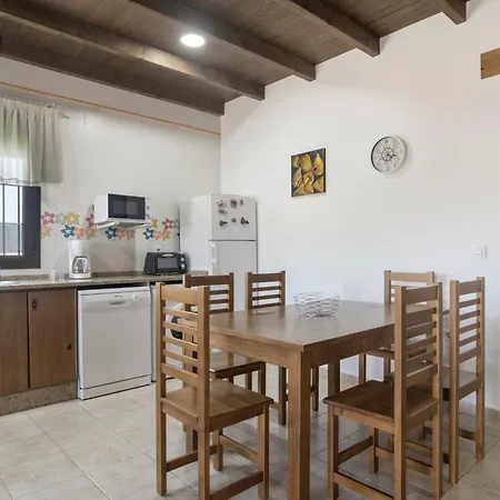 Casa Alpes 1 Solo Familias Hébergement de vacances
